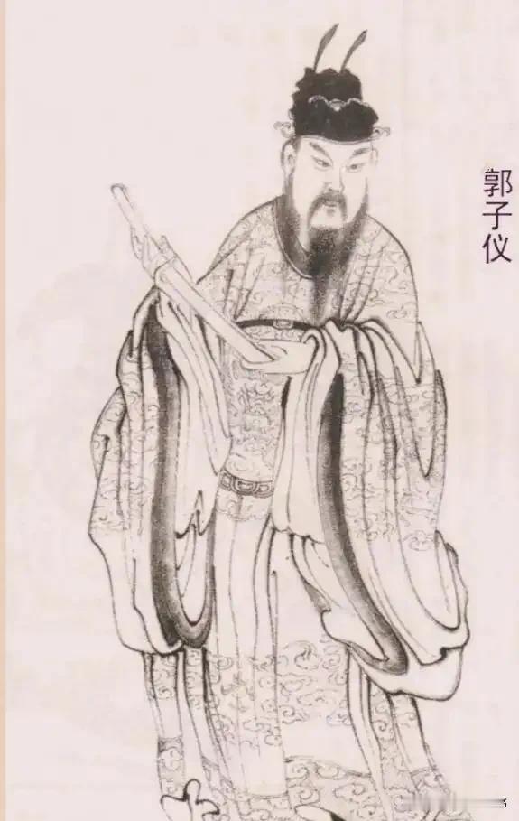 首先郭子仪从来不会攥着兵权不放，朝廷想用他打仗，他立马披甲上阵，外敌打跑、战事结