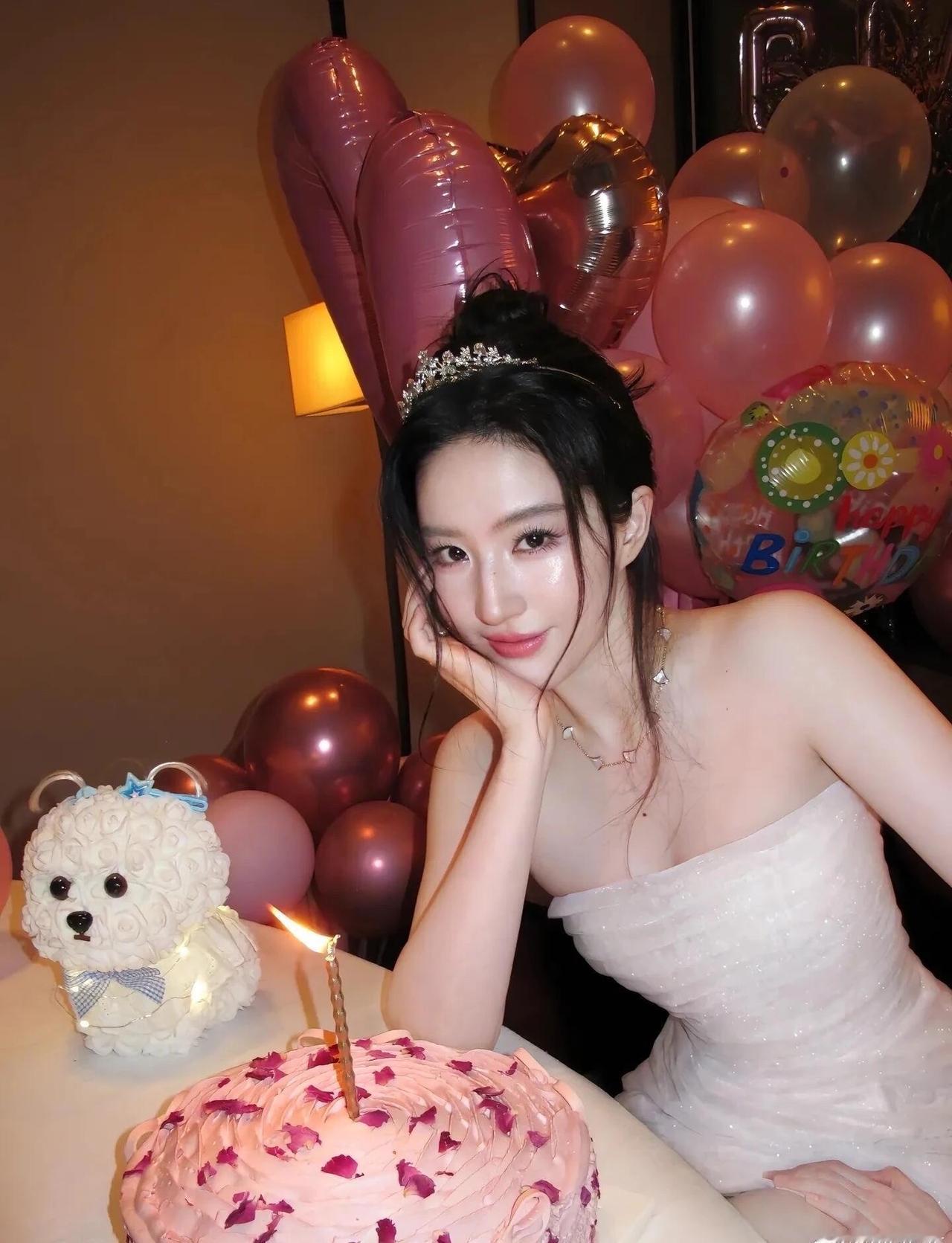 刘亦菲金鹰女神造型太绝了！ ​