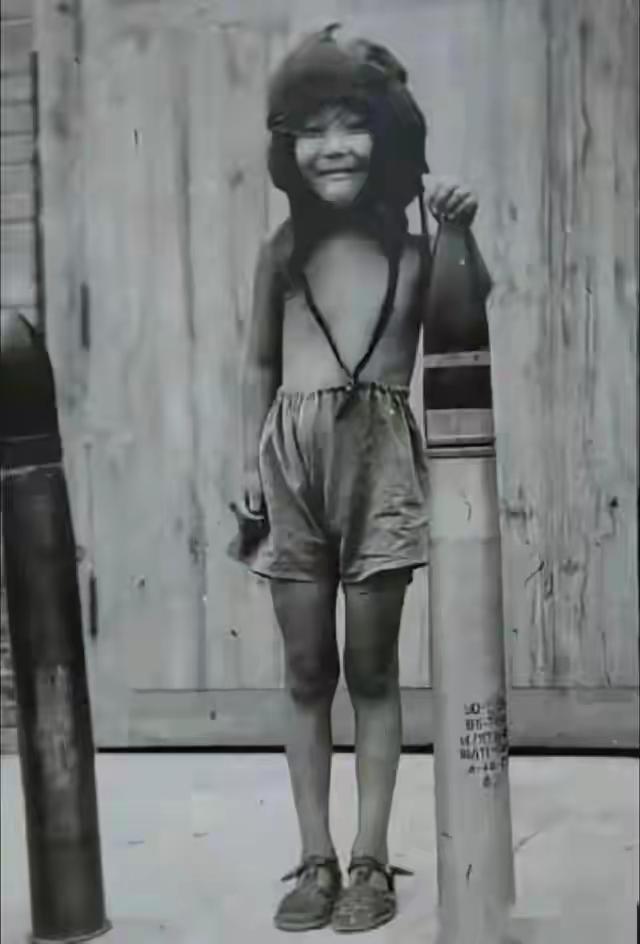 王铎：终于看到了真的“小萝卜头”
从他的状态来看，他真是充满了智慧和野性，绝不像