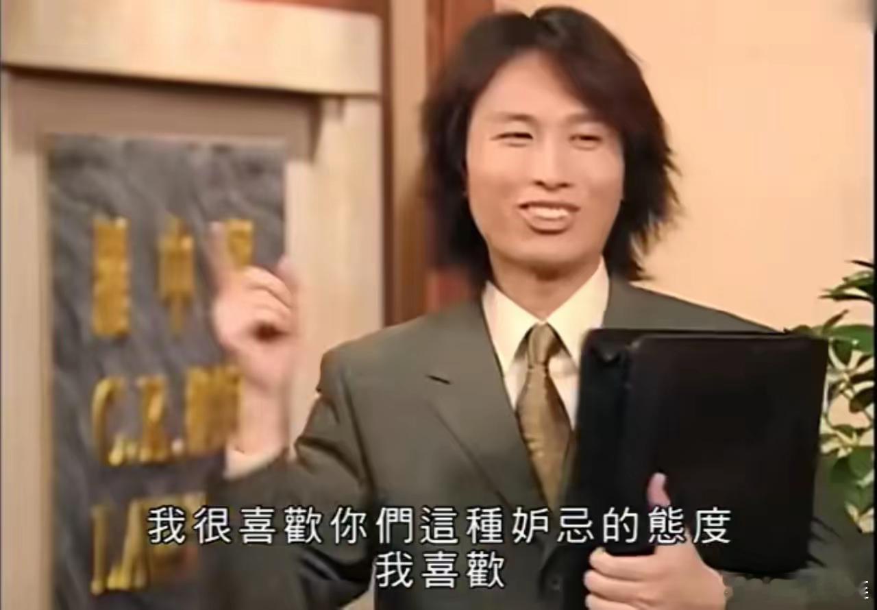 越南政府宣布：从2025年9月起，越南开始推行15年免费教育。越南教育 ​​​