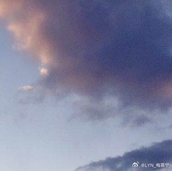 森林驿站 | 阳光信用 每日‬一善 人生的坚强，不是期望每一缕阳光都能将自己照亮