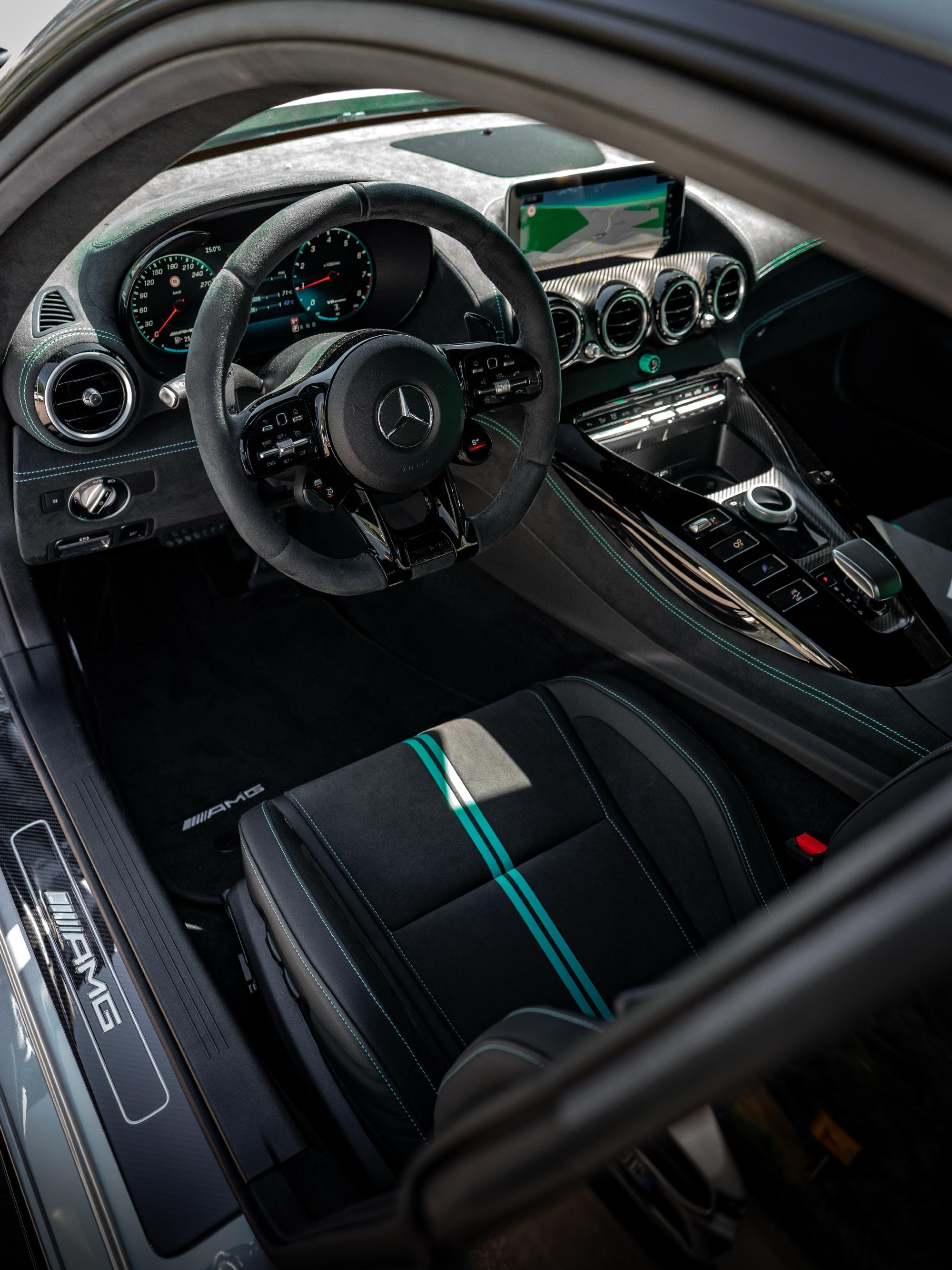 早上好～梅赛德斯 闫闯说车 梅赛德斯-AMG GT Black Series P