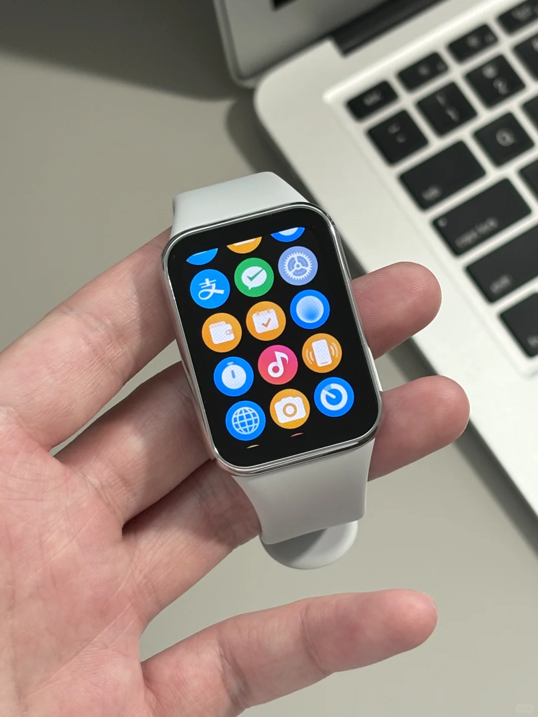 🎁宠粉抽奖｜小米智能手环8Pro~