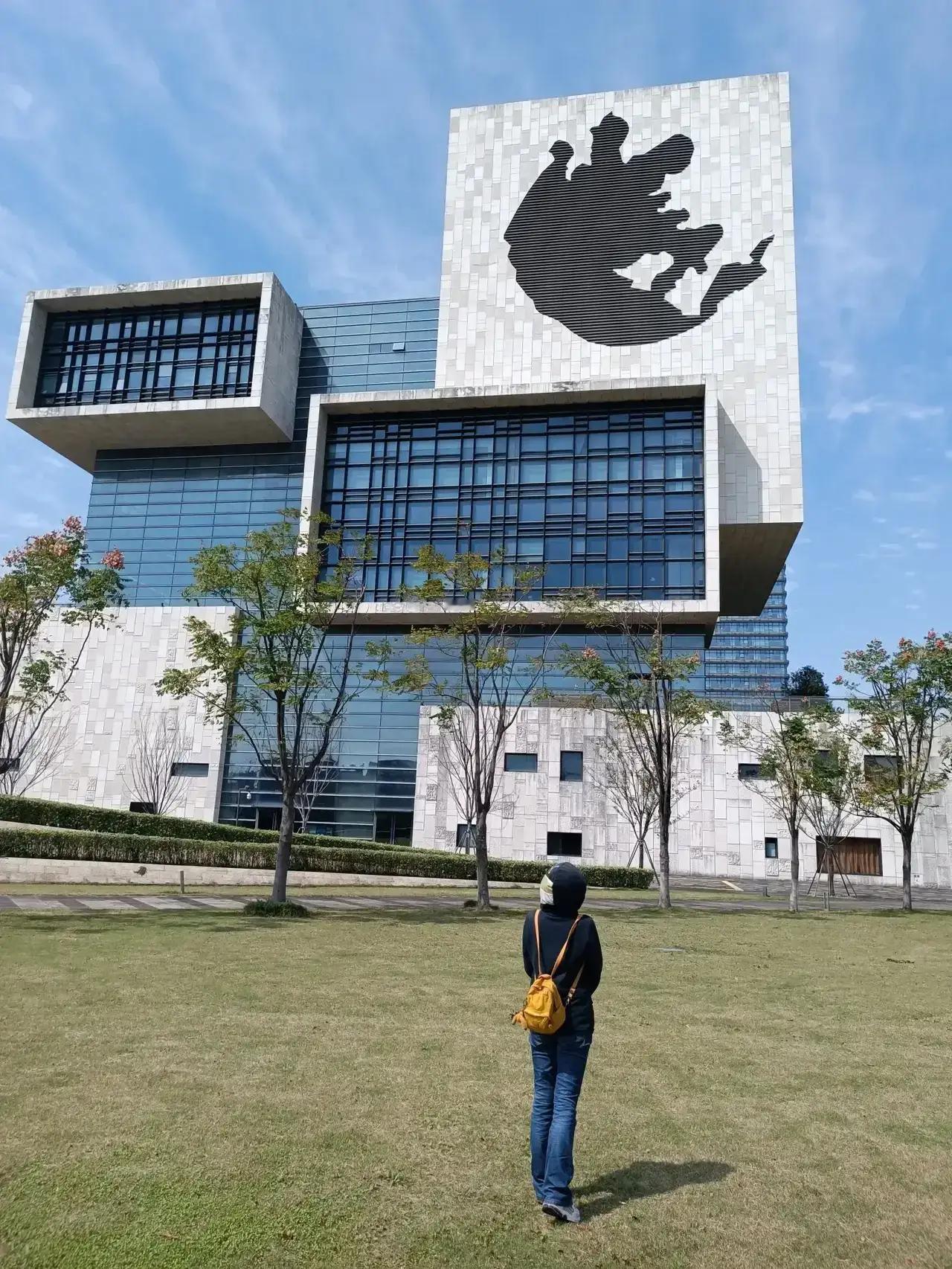 最近头条活动一个接一个，看来都知道打工人没钱的日子春节不好过，来给点福利，不错[