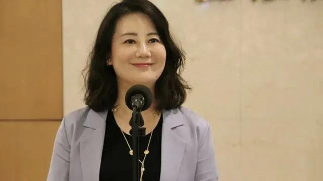 台独帮凶打手、台湾立法院民进党团书记长吴思瑶真是不知道天高地厚了，不知道自己几斤