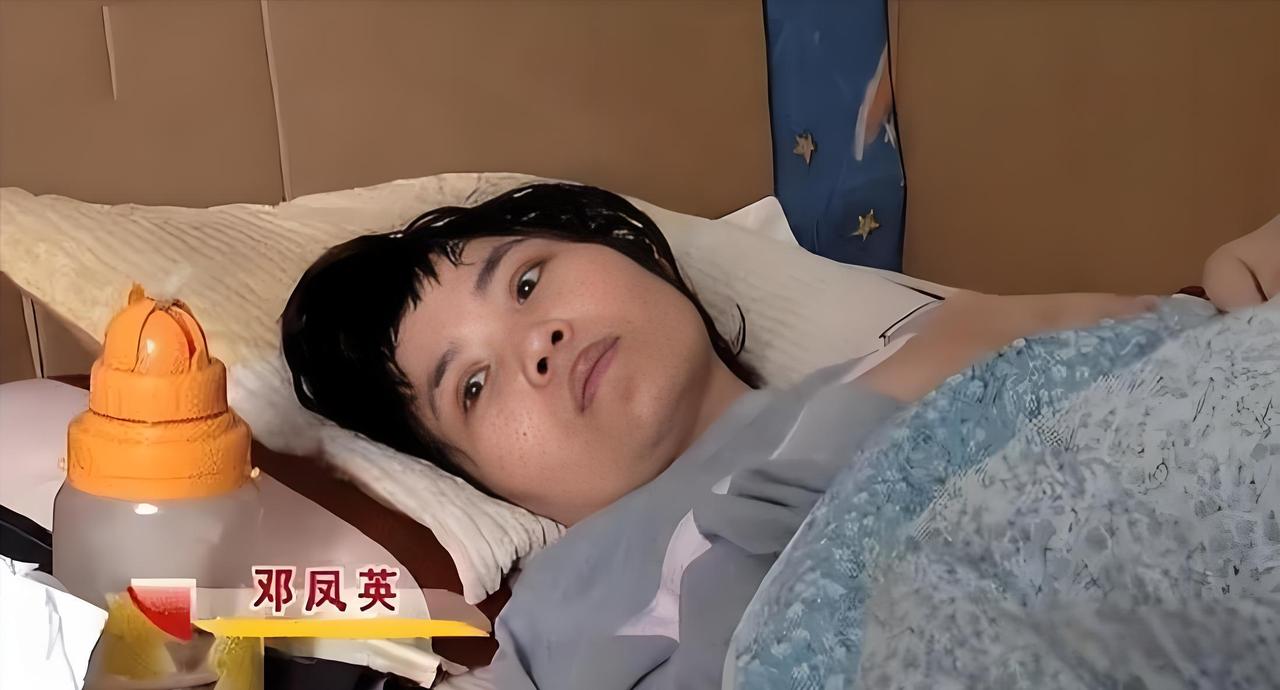 太感人了！谁能想到一对挤株洲破出租屋吃苦的情侣，女生突发重病瘫痪，男友贴身照料整