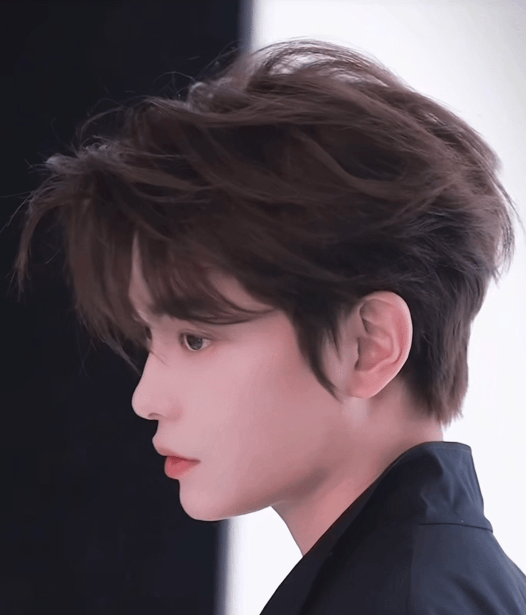 小丁，一直走花路吧，要记得一直开心，海棠一直都在陪着你。💚@丁禹兮