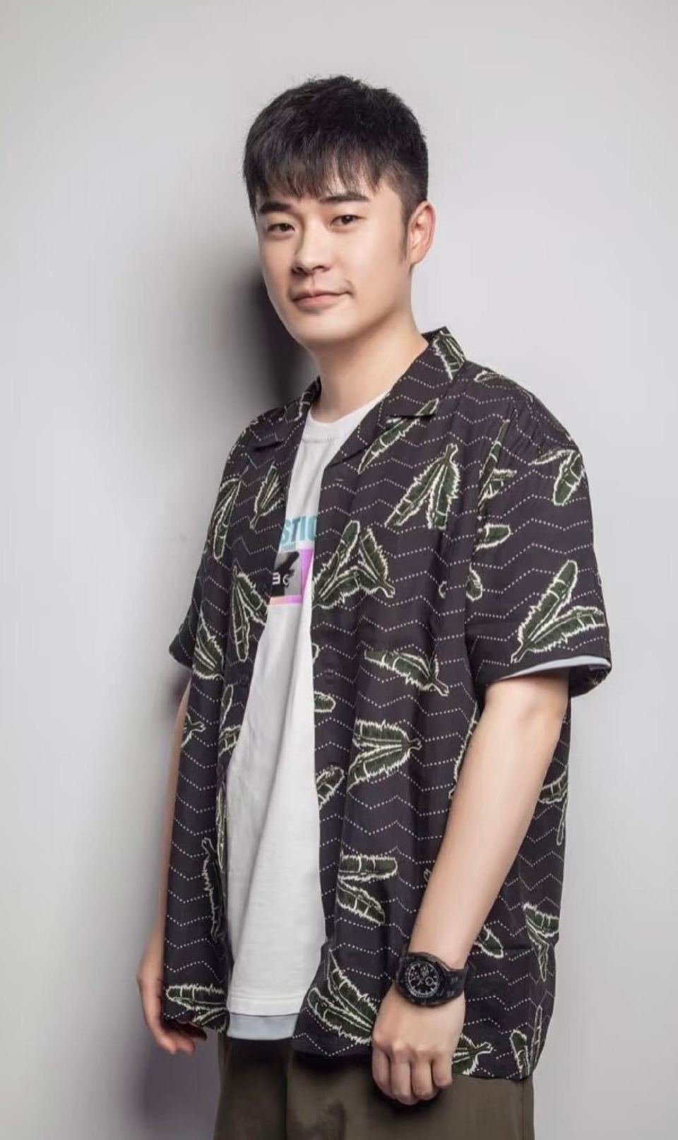 陈赫抬手关灯这段看哭了奋斗吧人生 陈赫这段父亲戏太戳心！儿女争拆迁款，他回忆儿时