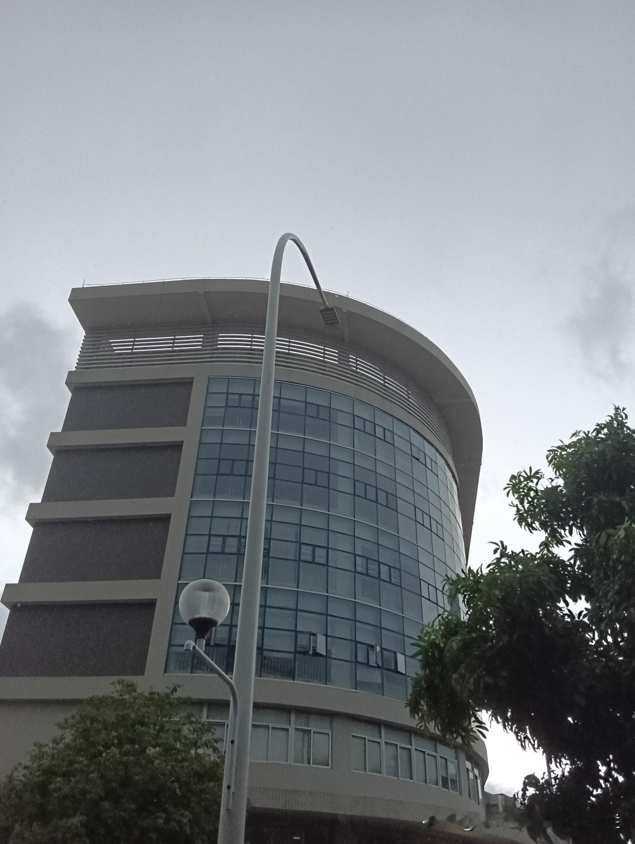 二次打卡啡店｜蓬江区·竹排街·夏熹咖啡蛋糕

（注意事项：盗用必究及法律責任）