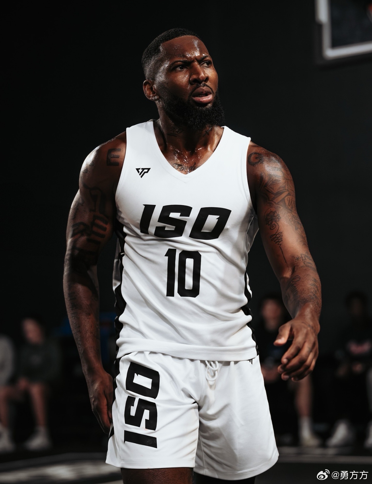 北京首钢 斯佩尔曼和杰曼都已抵京，斯佩尔曼选择了最心仪的14号球衣，这是他在大学