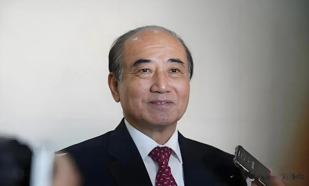 大家注意到一个现象没有，岛内过去老一辈政治人物里，一些被认为是台独的民进党人或者