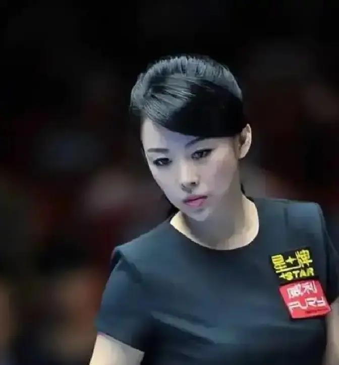 72%高收入女被相亲男拉黑
 
百合网刚出的报告，月入3万以上的姑娘，七成半被男