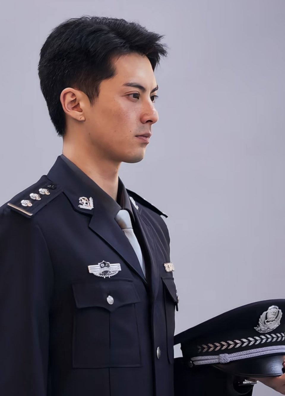 我们冉这个头真的是比建模还完美 