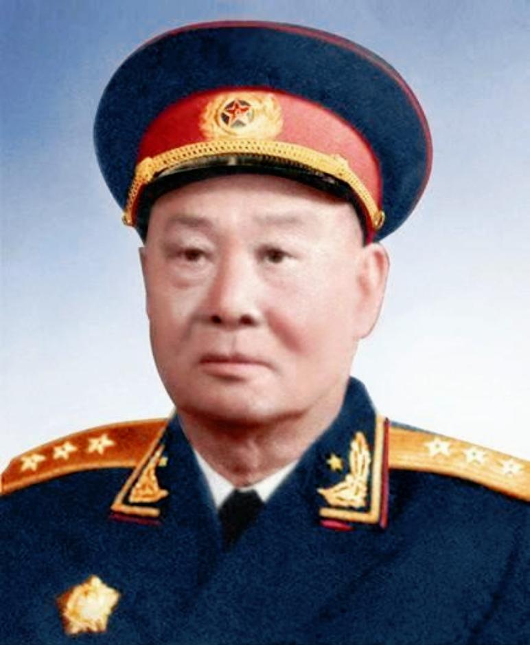 他交出10万大军，只求为士兵找出路，毛主席回电让他老泪纵横！




1949年