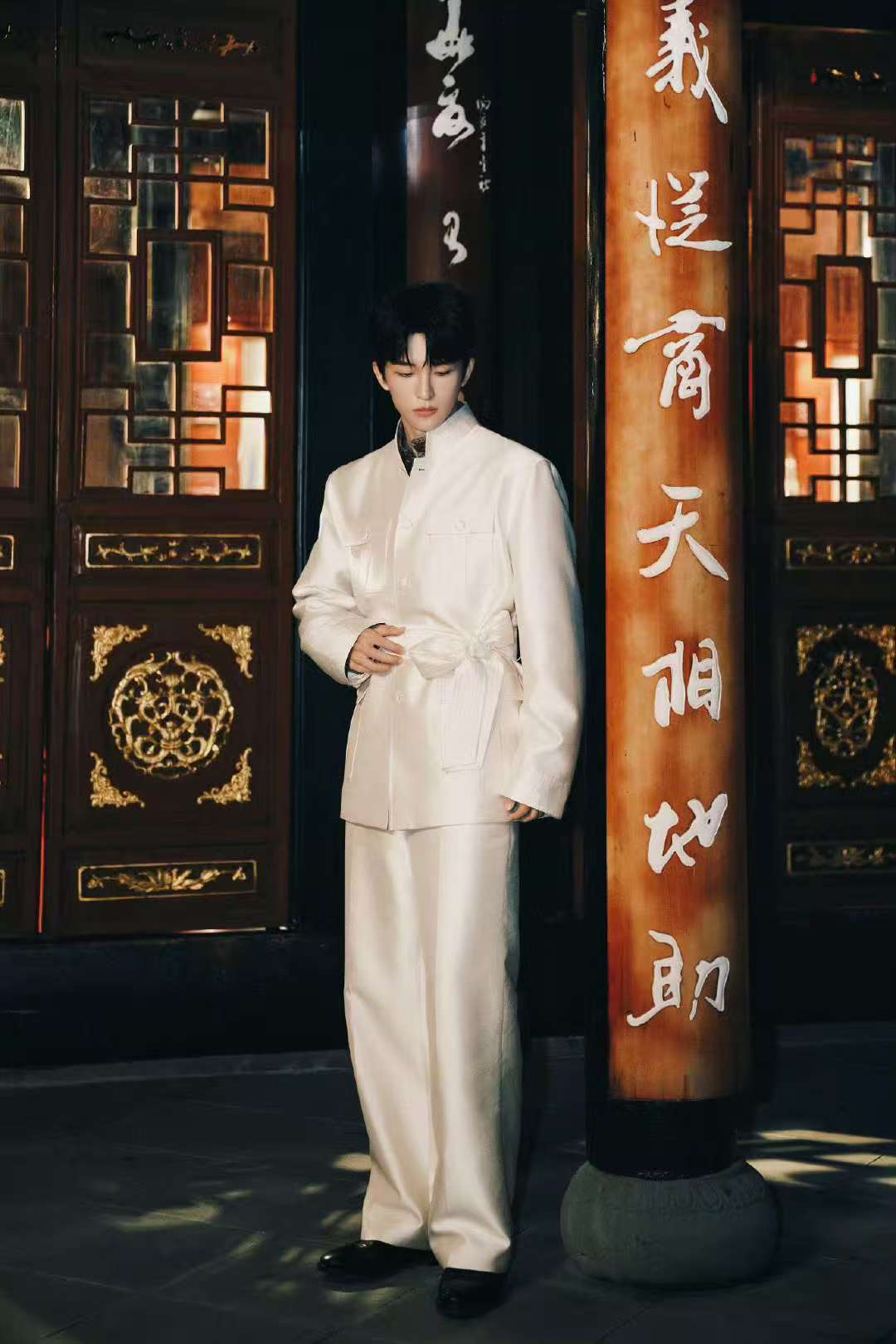 黄子弘凡是魔丸也是灵珠湖南卫视连发20条黄子弘凡 灵珠的天赋异禀，魔丸的感染力强