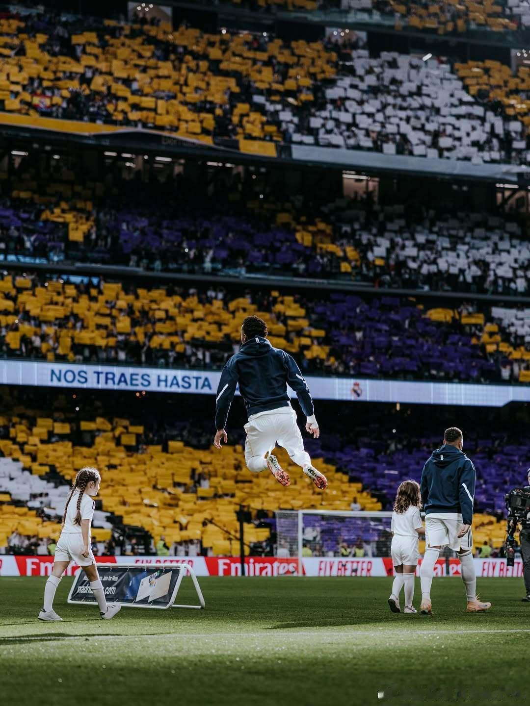 米利唐: REAL MADRID Y NADA MÁS 🤍 ​​​