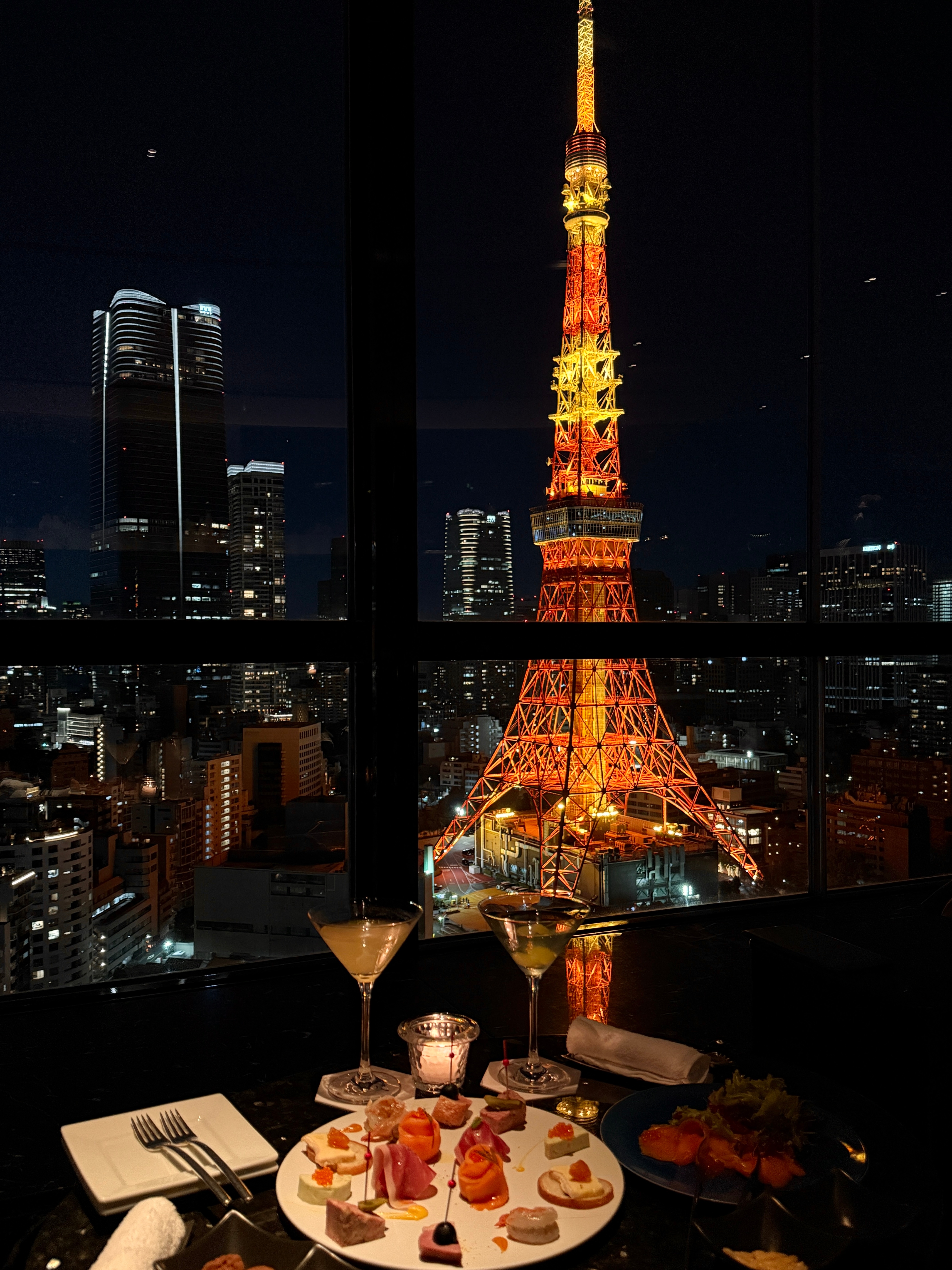 保持分享欲🗼坐拥东京塔绝美机位的sky bar📍东京皇家王子大饭店花园塔33