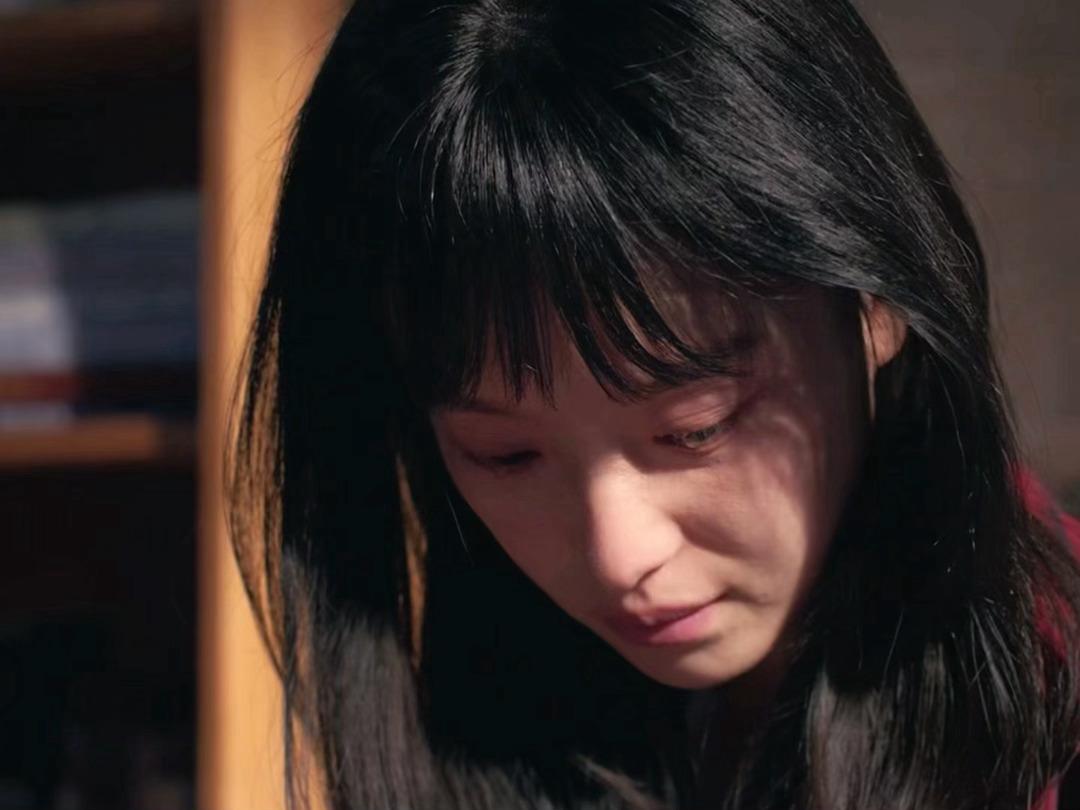 倪妮8小时话剧练出的台词功底 话剧舞台没有重来的机会，每一句都要当场立住。倪妮从