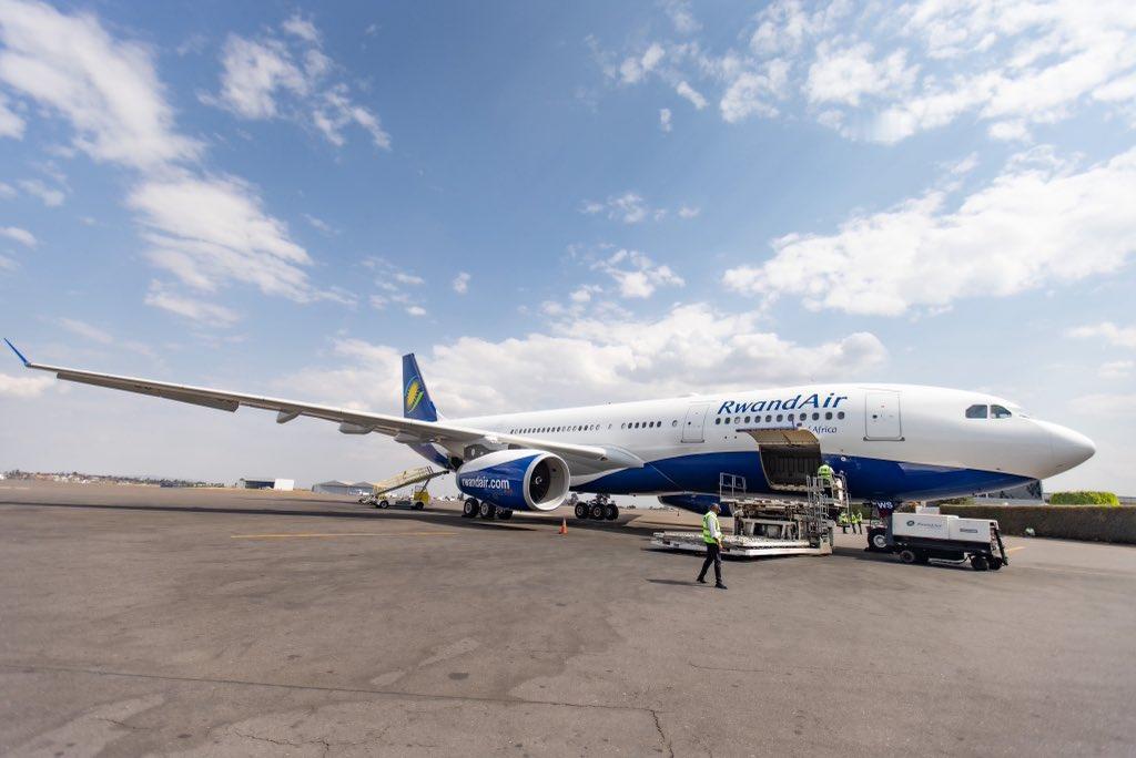近日，卢旺达航空接收一架空客A330-200，这是其计划引进的五架宽体机中的首架