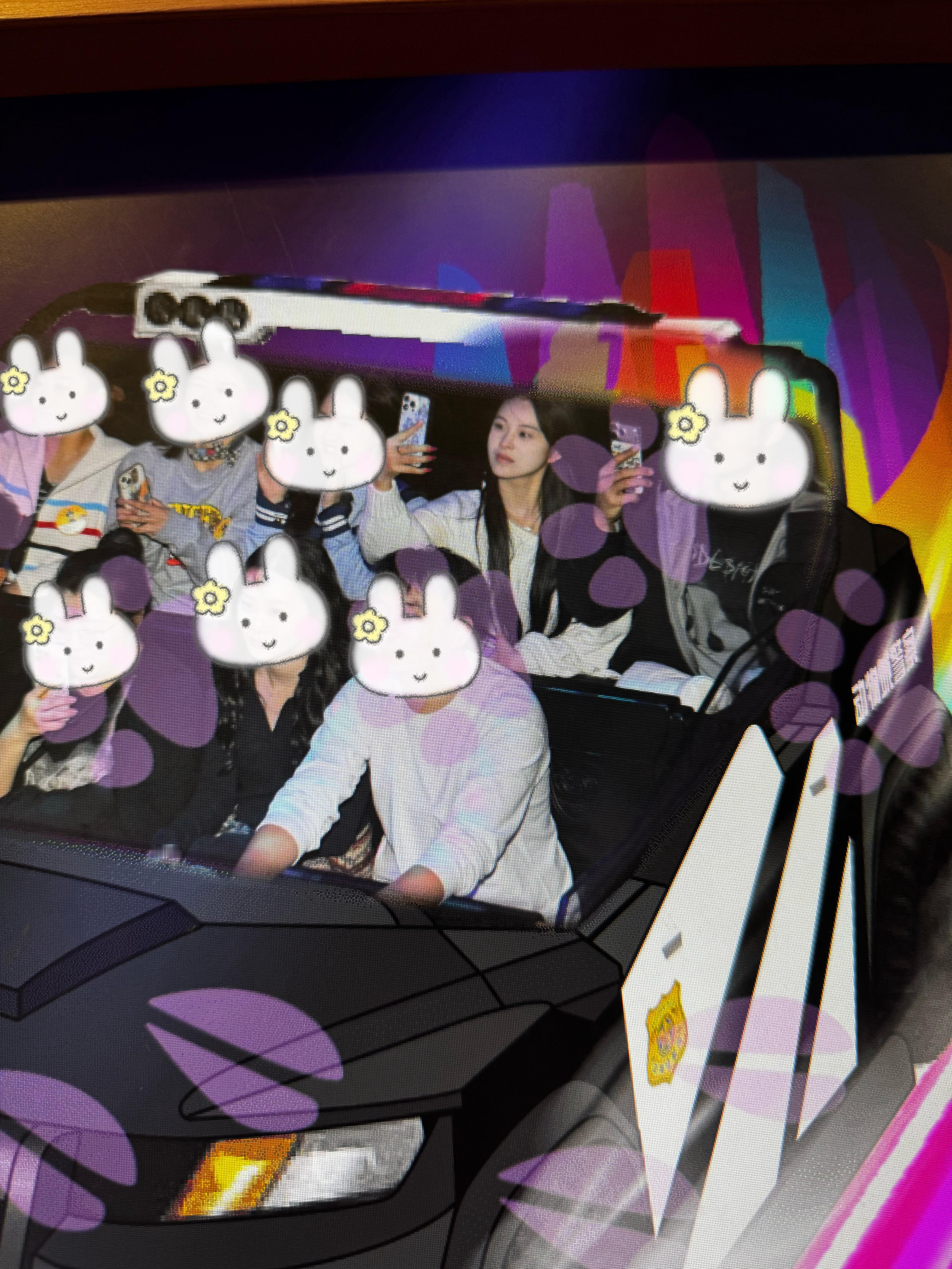 好严肃的样子 ​​​