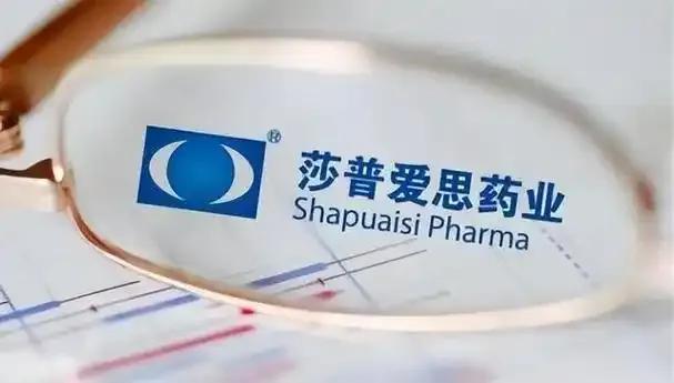 一个卖眼药水的公司，现在也开始进军男性市场了。以前它解决的是“看不清”，现在盯上