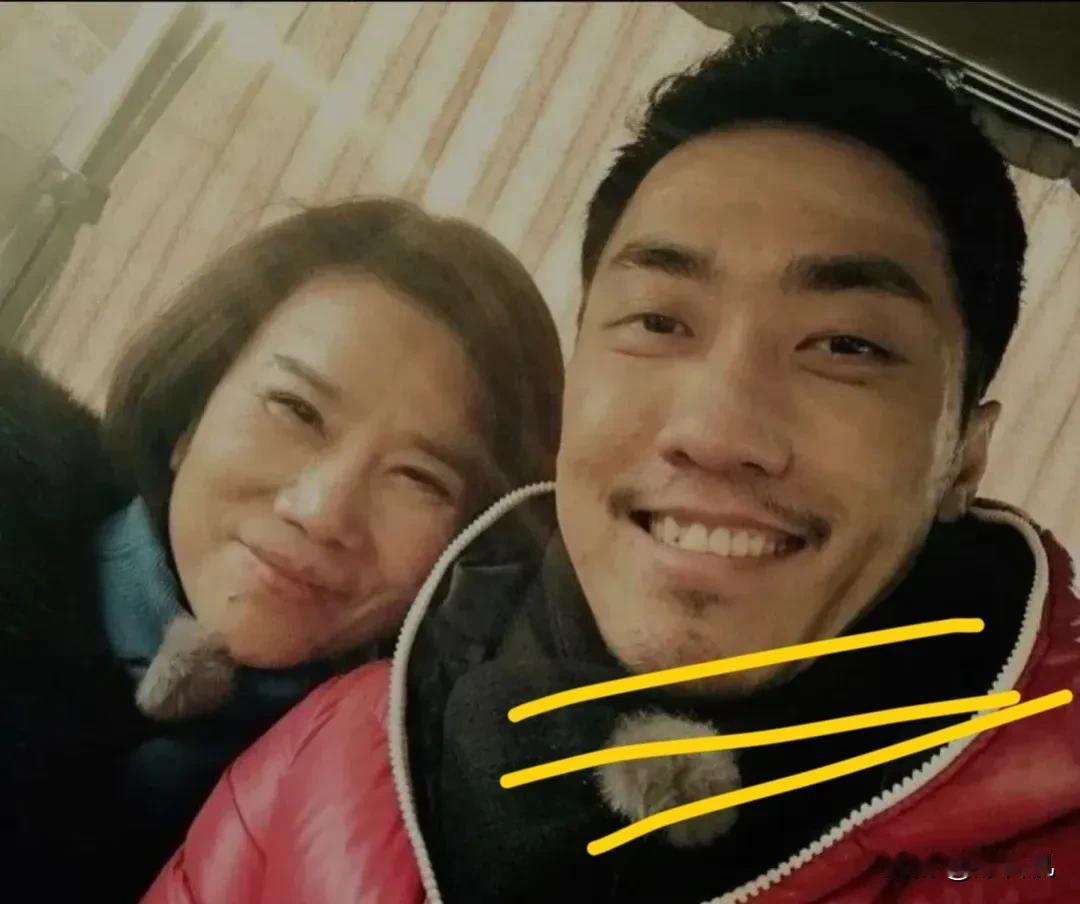 据可靠消息！董老板的左膀右臂离职了，一时间风光无限的人，走到哪，只要有董老板的身