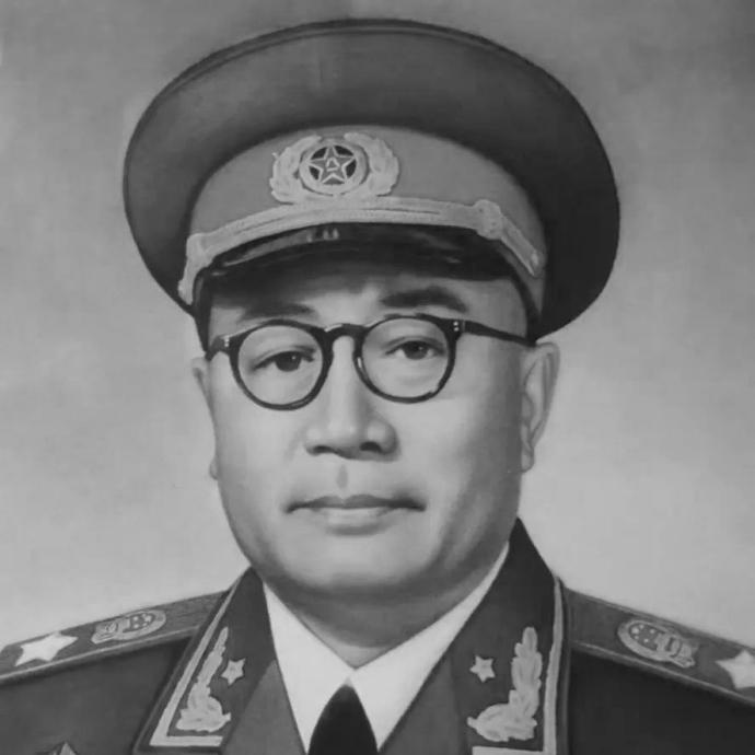 纪念刘伯承元帅逝世四十周年。
四十年前的深秋，一颗将星陨落。1986年10月7日