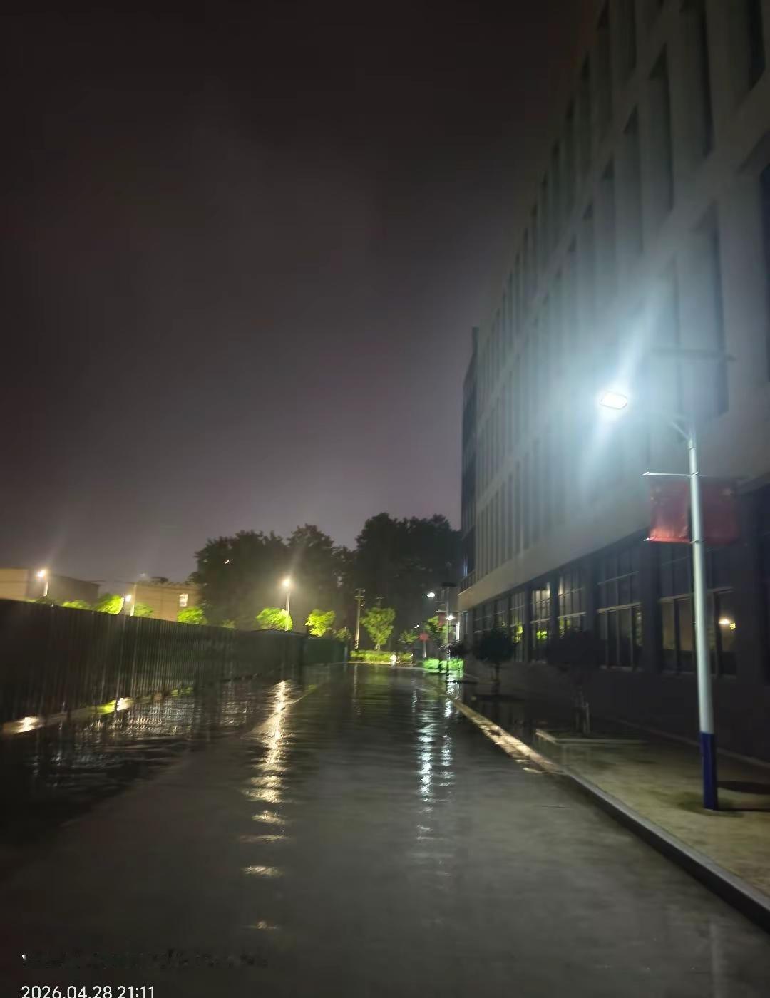 生活中总有意想不到的情况发生，让你猝不及防，手忙脚乱。