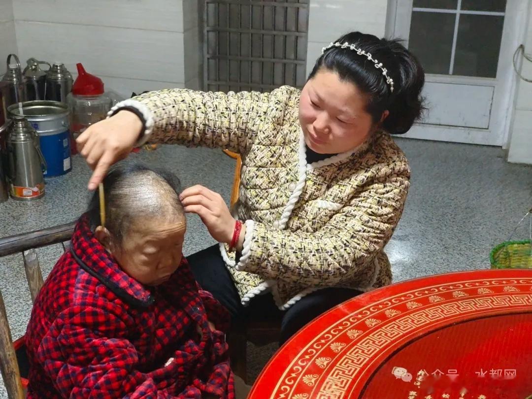 从河南到丹江口，她用14年证明：爱，能跨越血缘与距离 在丹江口市丁家营镇丁家营乡