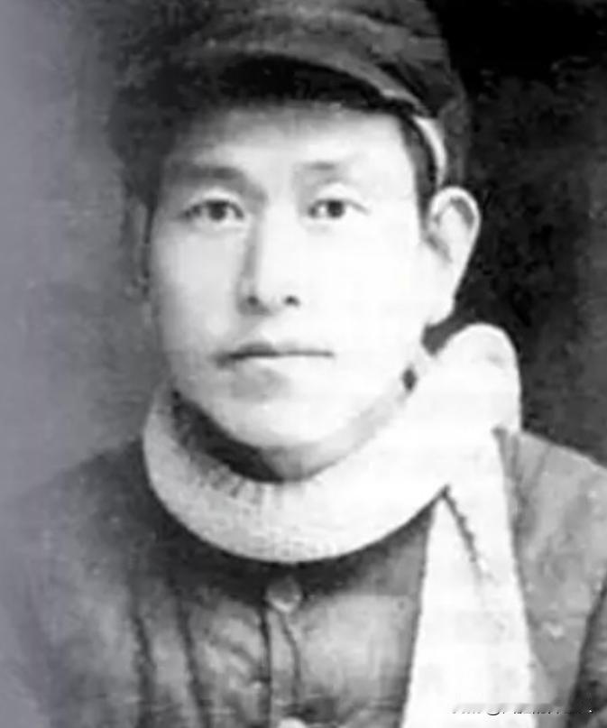 1977年，一个叫赵苍璧的人当了公安部长。上任第一件事，不是开大会念稿子，不是画