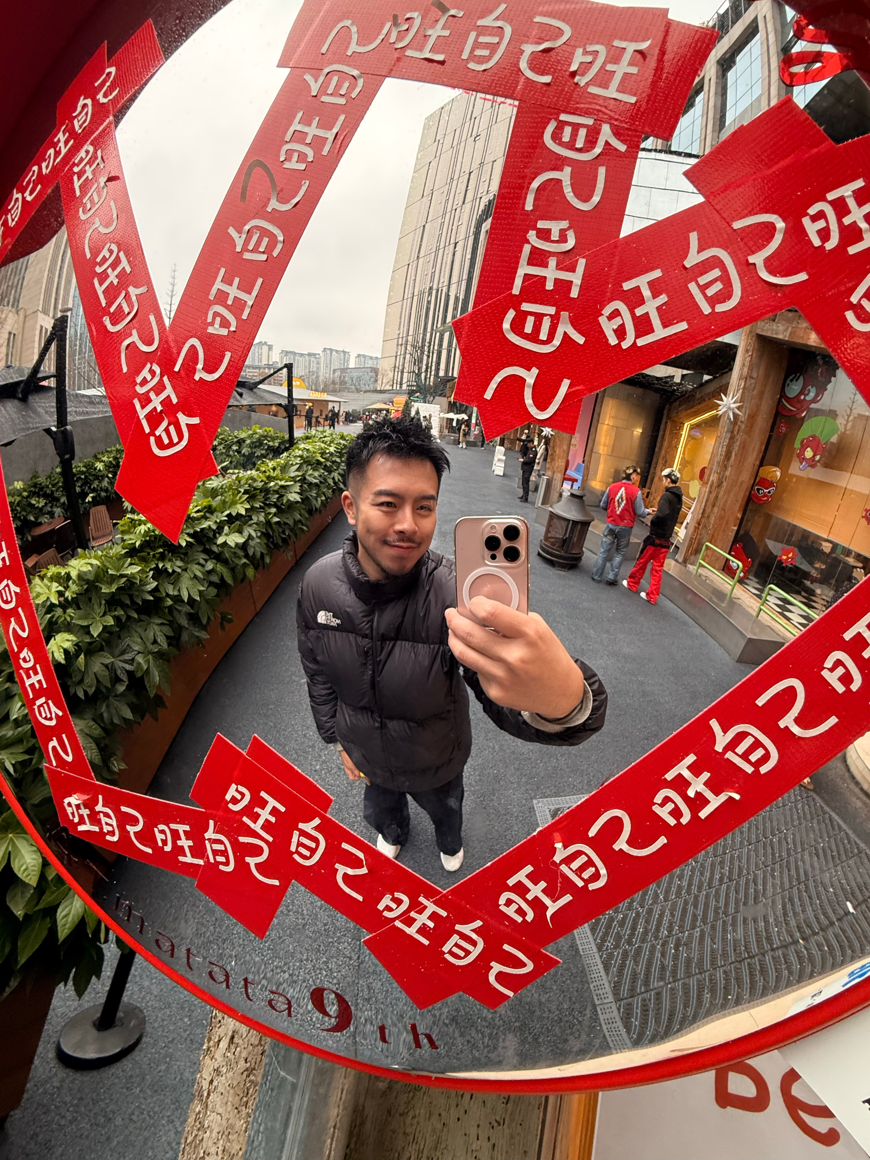 贵阳现在真的蛮时髦，阿云朵仓和悦然时光都很好逛！大名鼎鼎“白宫”居然开始对外营业