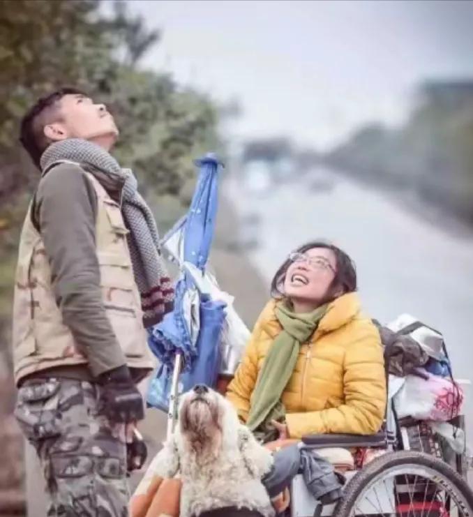 2014年，广西女孩赖敏被诊断为绝症，且父母相继去世，男友也在此时提出分手，留下