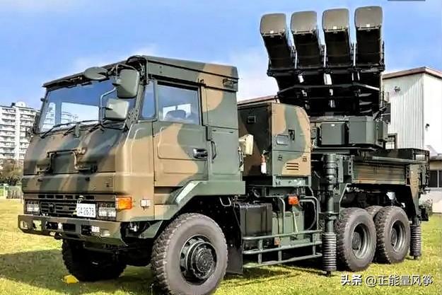 【日本扩军触手伸向远程导弹，剑指何方？】

日本政府近期加速推进远程导弹部署，美