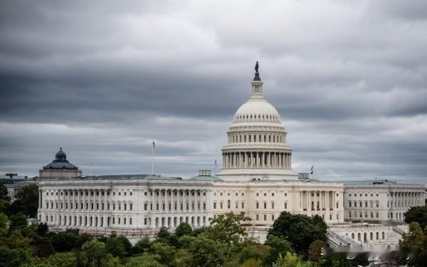 12月11日，美国国会众议院以312票赞成、112票反对的结果，通过了2026财