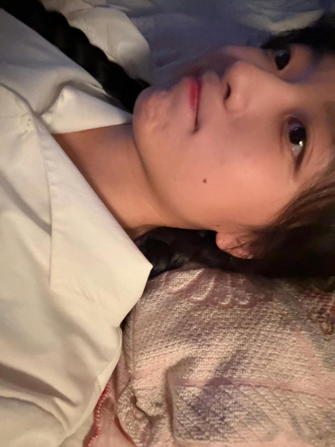 孙千新剧口碑。孙千用细腻演技撑起角色，眼神有戏、气质贴合，越看越有味道，成为这部