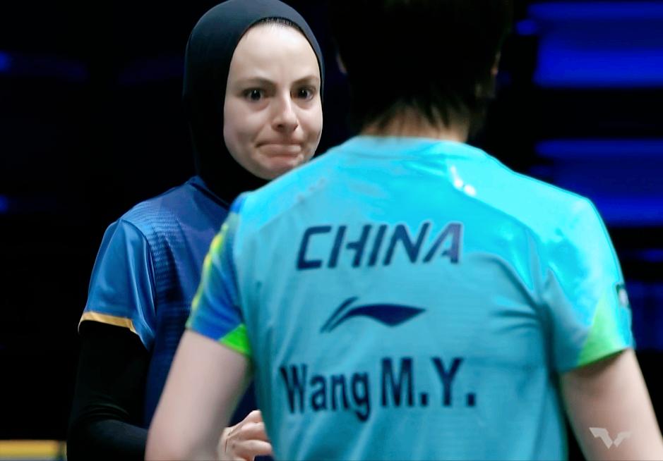 笑死我了！王曼昱3:0拿下梅谢芙，为何侯英超和程靖淇的预测，都错的离谱？

前两