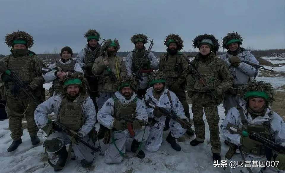 《11个据点瞬间蒸发、8平方公里纵深突破——库尔斯克方向击穿俄本土防线》

【正