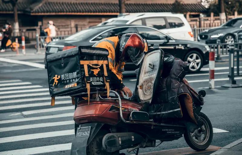 月薪3千和3万的周末区别，看完才懂成年人的差距藏在闲暇里！
 
月薪3千的我，周