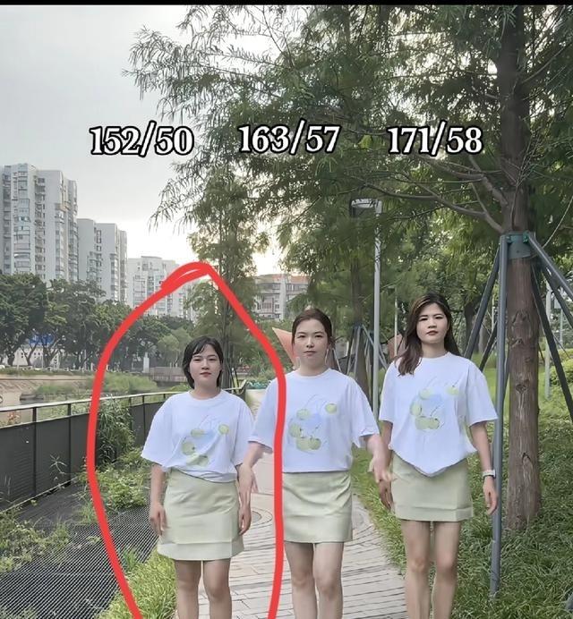 网上居然还有人说娶老婆别娶矮的，说带出去丢人，生的娃也矮，这言论真是绝了。

先