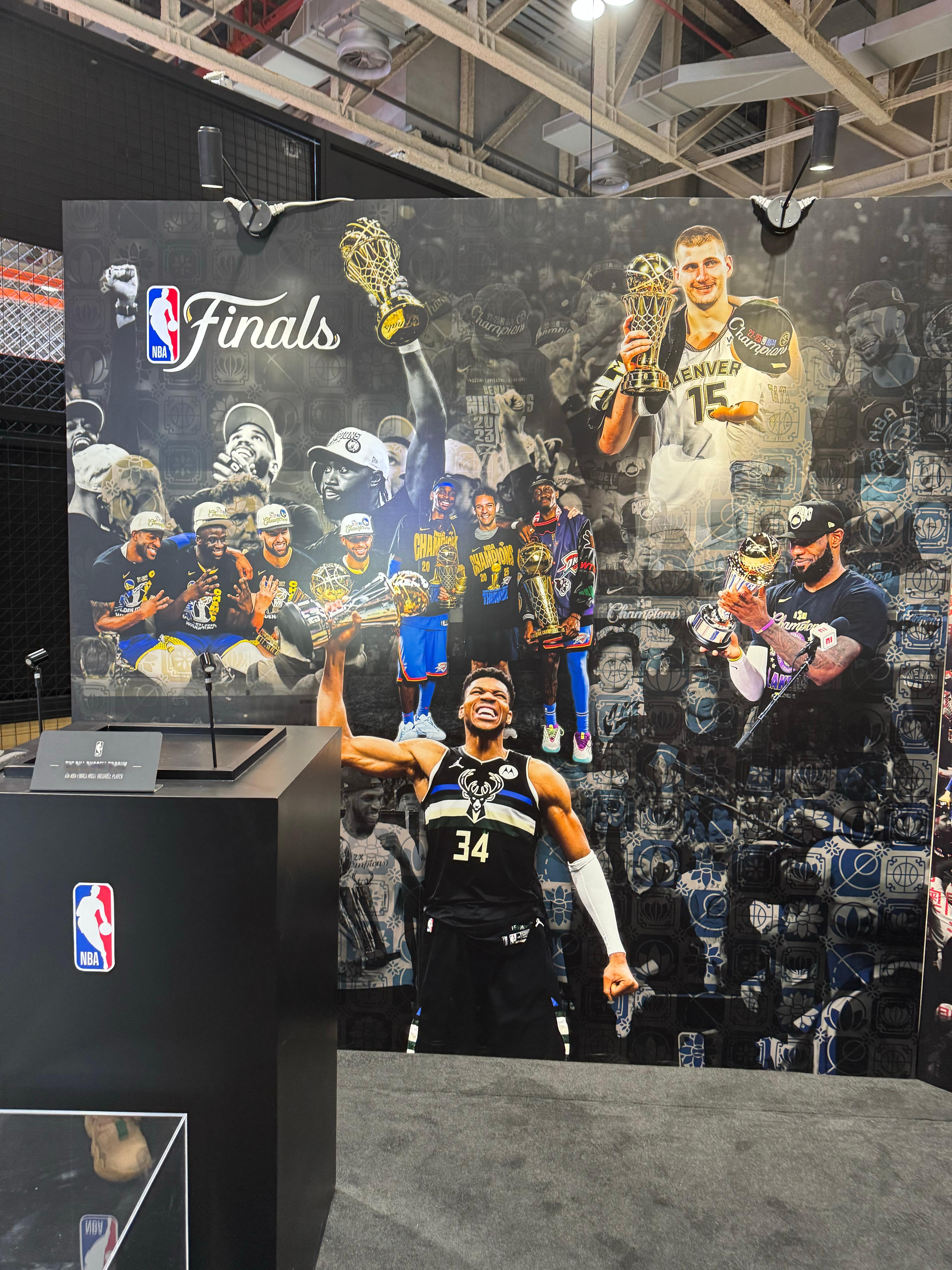 FMVP、总冠军、MVP奖杯展示台chinahawks ​​​