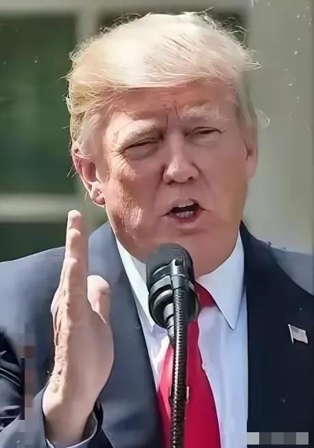 美国撤军了！
2026年5月3日，就在大家都以为美欧还是铁板一块的时候，特朗普又