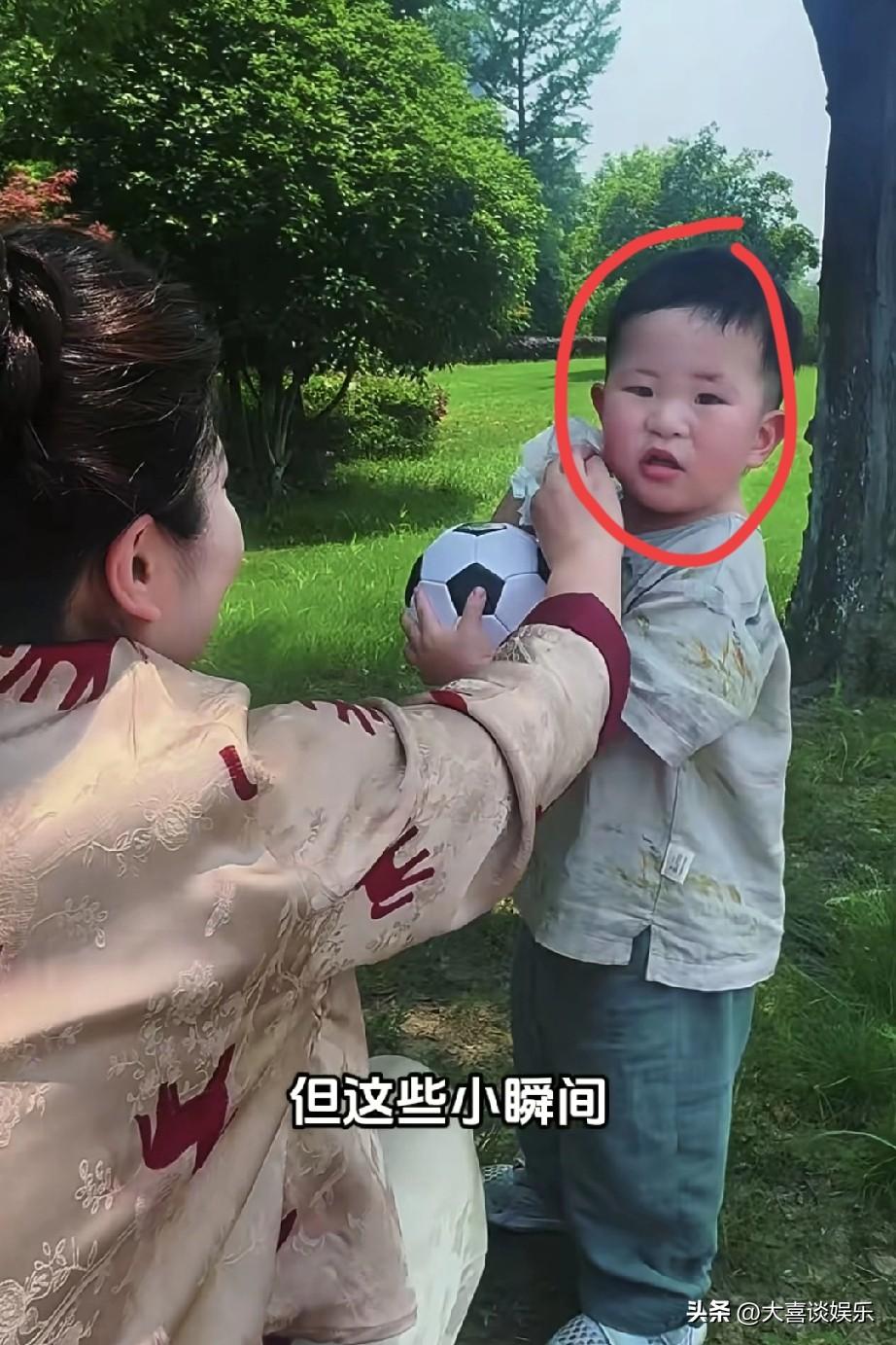 我要是王暖暖，就退网好好带孩子。

她晕倒住院和公司解约后，又公布了一个新决定：