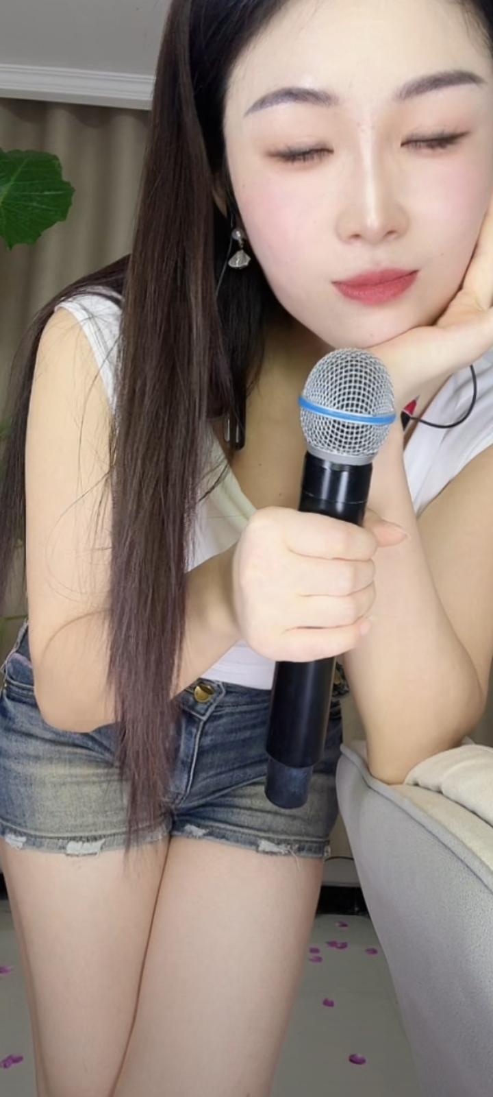 晒图笔记大赛思念是藏在心底的温柔秘密，不与人说，不与人知。在忙碌的日子里悄悄隐藏