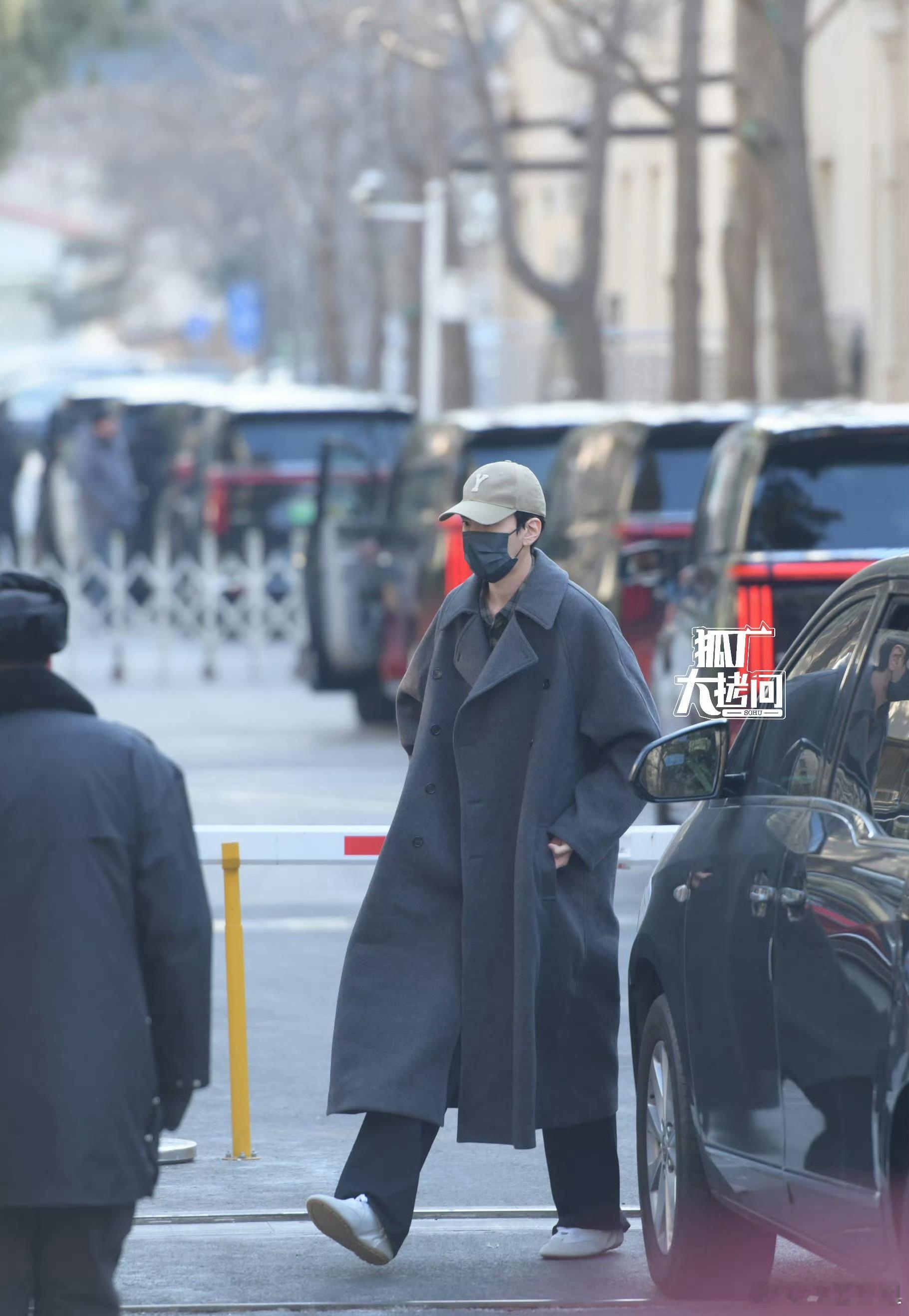 白鹿、范丞丞、王安宇、胡先煦、姜妍、毕雯珺、希林娜依高2026央视春晚第二次联排