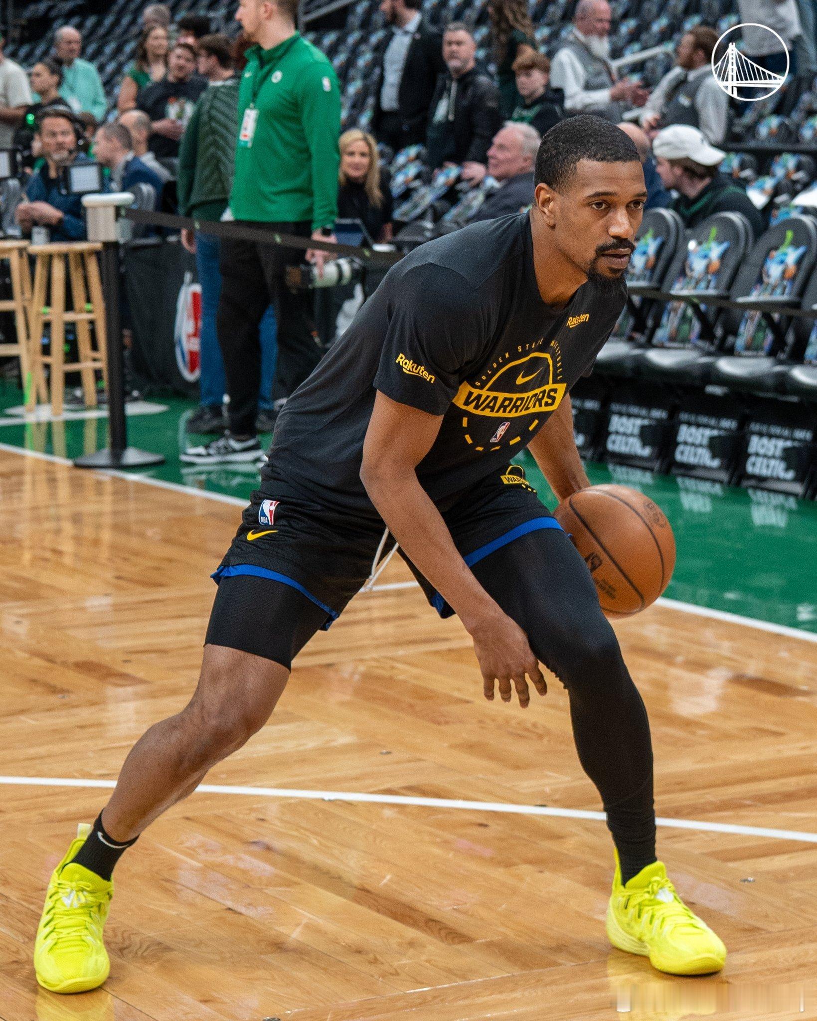 拥有下赛季底薪球员选项！你如何评价2025-26赛季梅尔顿的表现？出战49场/场