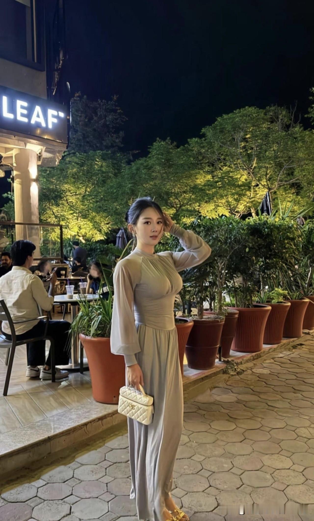长的很像一位明星，大家看看像谁？