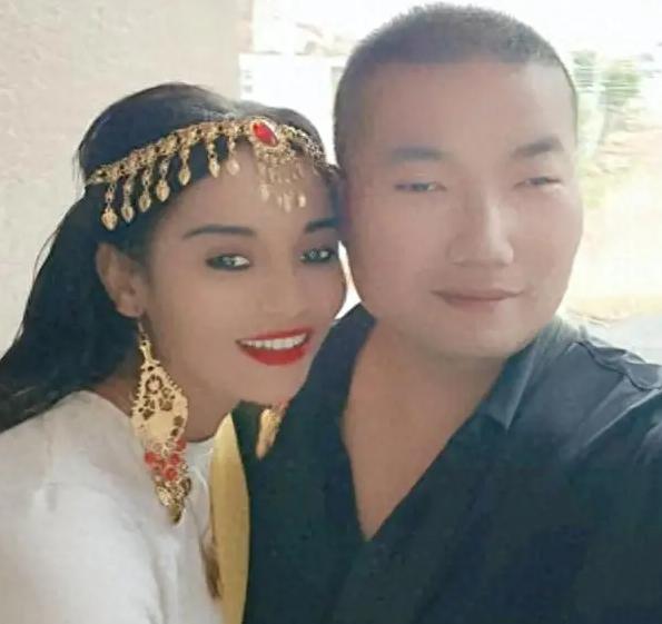 安徽男子为讨老婆孤身前往非洲，没过多久，他将比自己小19岁的非洲美女娶回国，原以