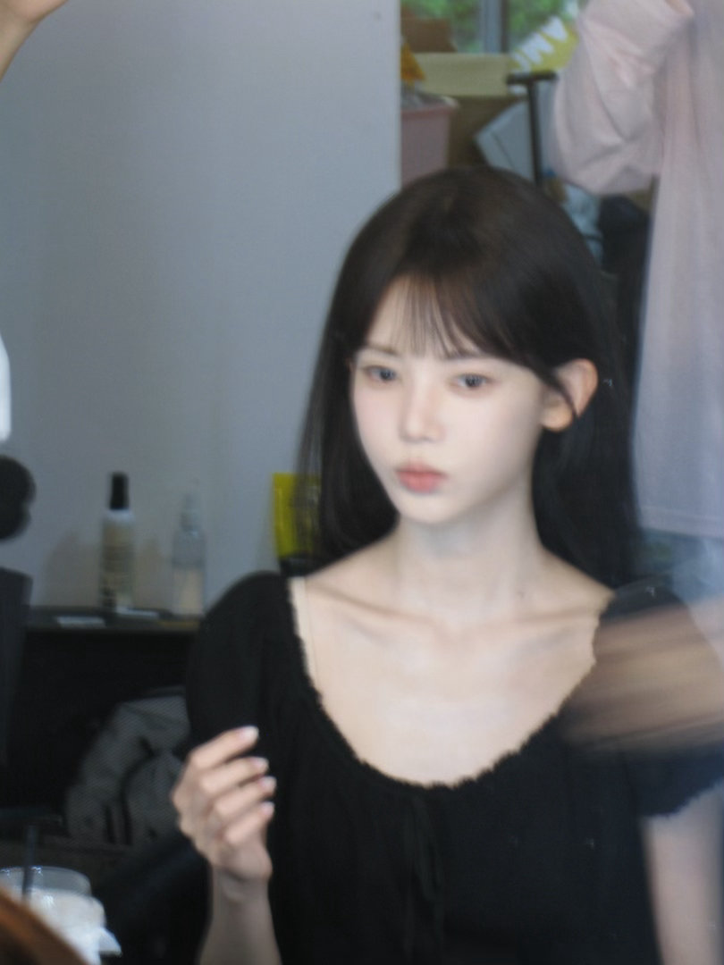 猜猜这是谁， 