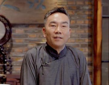 杨议的"绿色"人生：当道德卫士变身"绿茶"爱好者
啊，多么讽刺的一幕啊!曾经站在