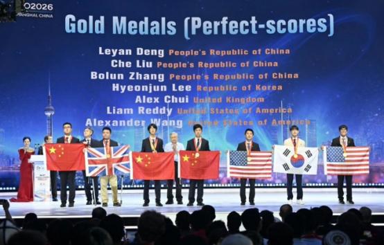 为什么说，中国在未来的AI竞争中很难输给西方世界？
 
 
美国已经连续多年限制